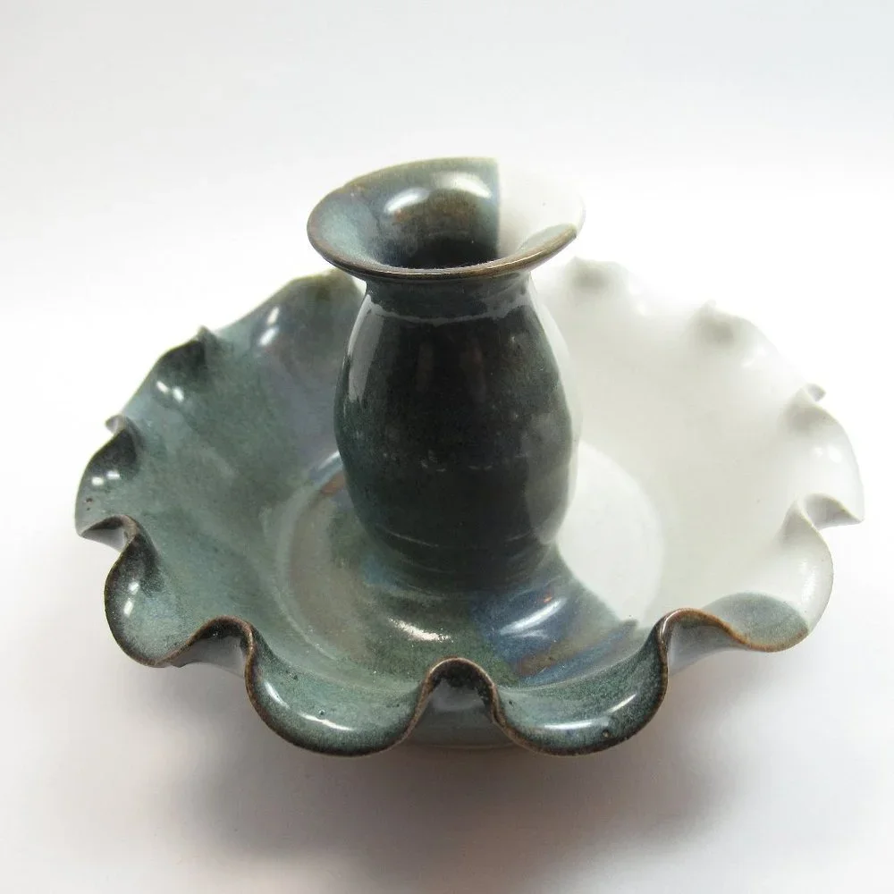 Sheltons Pottery this listing